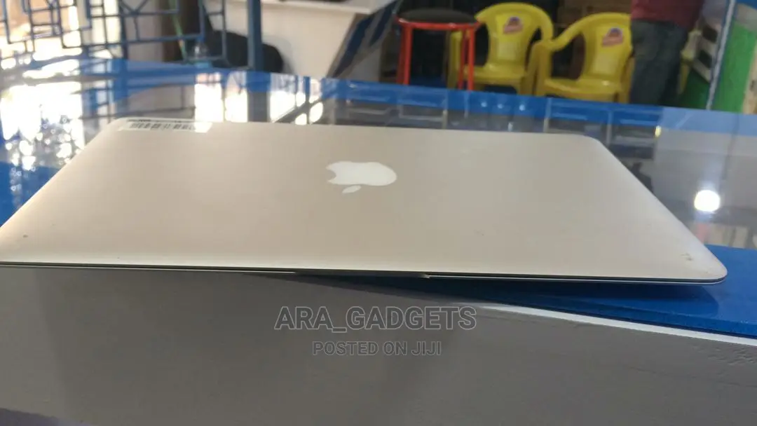 Laptop Apple MacBook 2014 4GB Intel Core I5 SSD 128GB