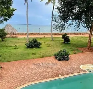 7bdrm Maisonette in Mbezi Beach for Sale