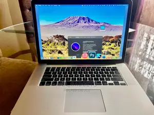 Laptop Apple MacBook Pro 2015 16GB Intel Core I7 SSD 512GB
