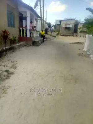 Furnished 5bdrm Townhouse/Terrace in Tanzania Daressalaam for Sale