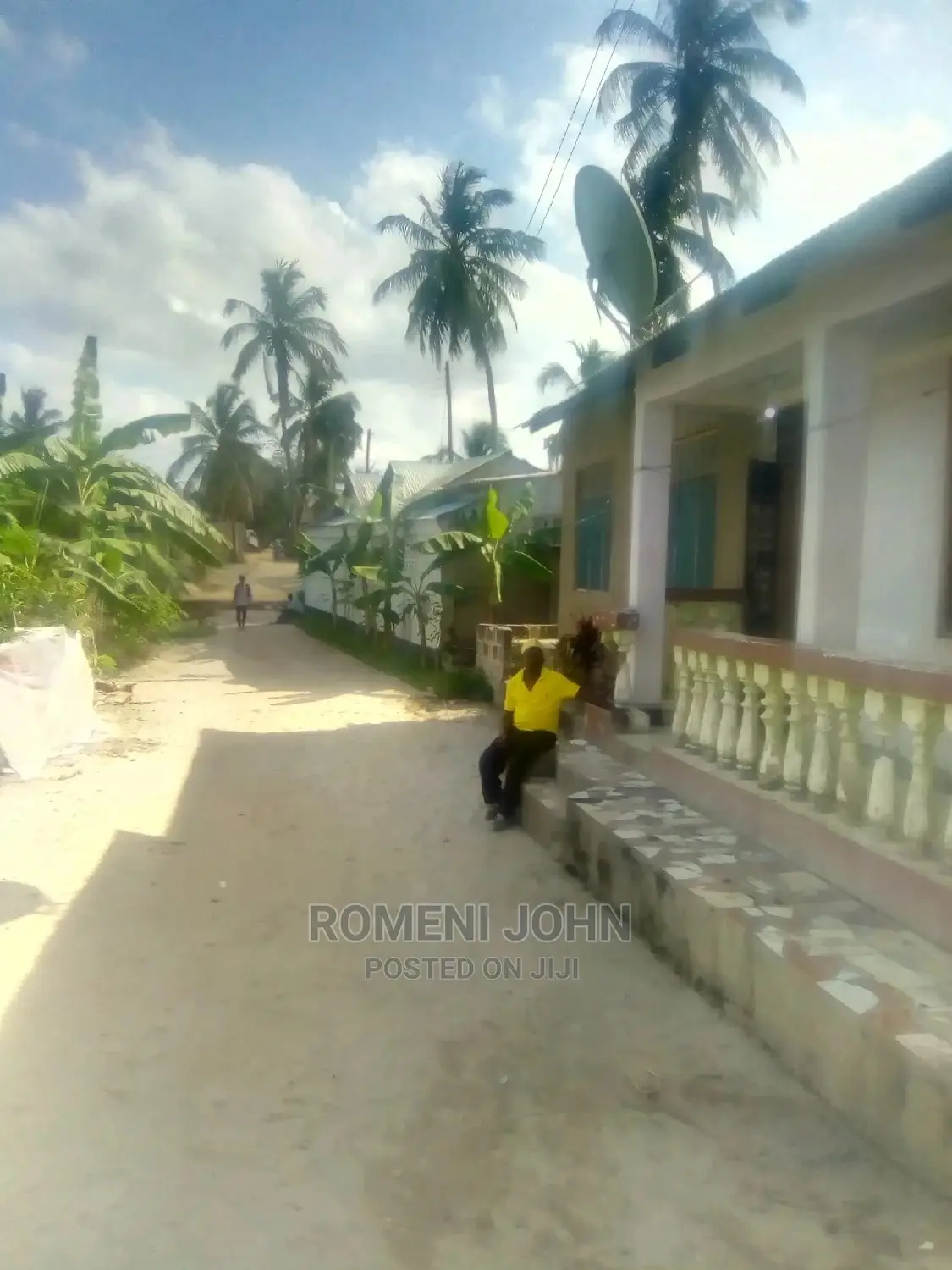 Furnished 5bdrm Townhouse/Terrace in Tanzania Daressalaam for Sale