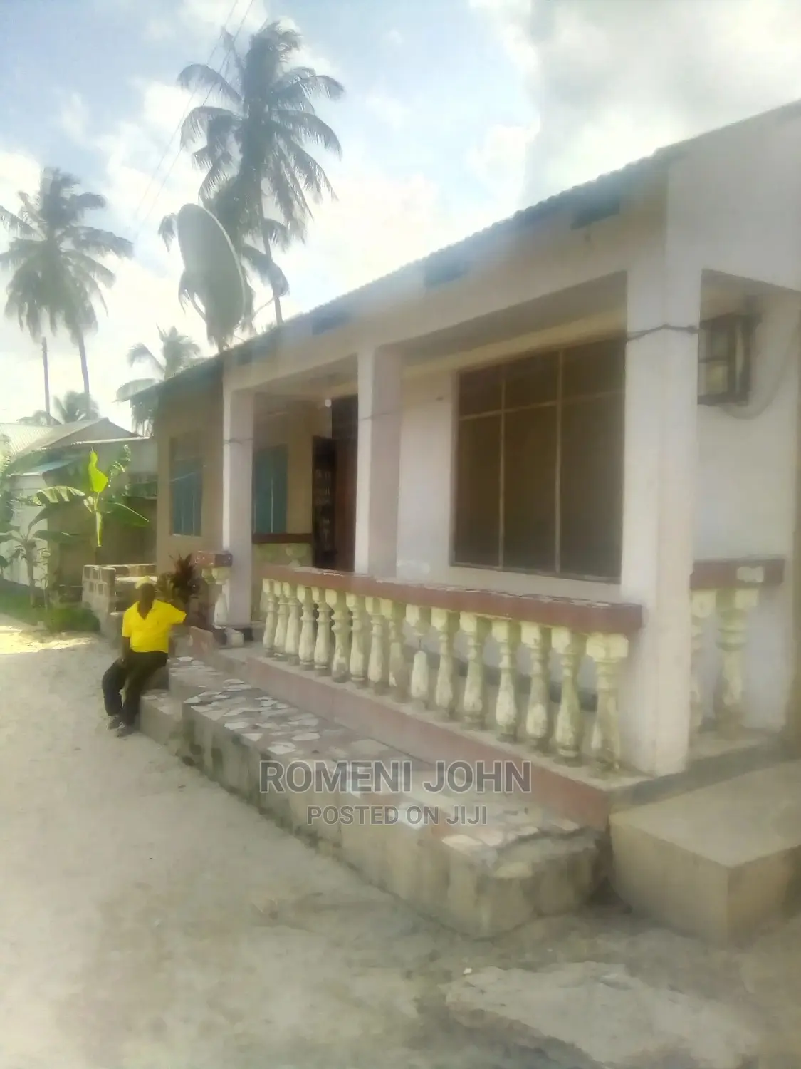 Furnished 5bdrm Townhouse/Terrace in Tanzania Daressalaam for Sale