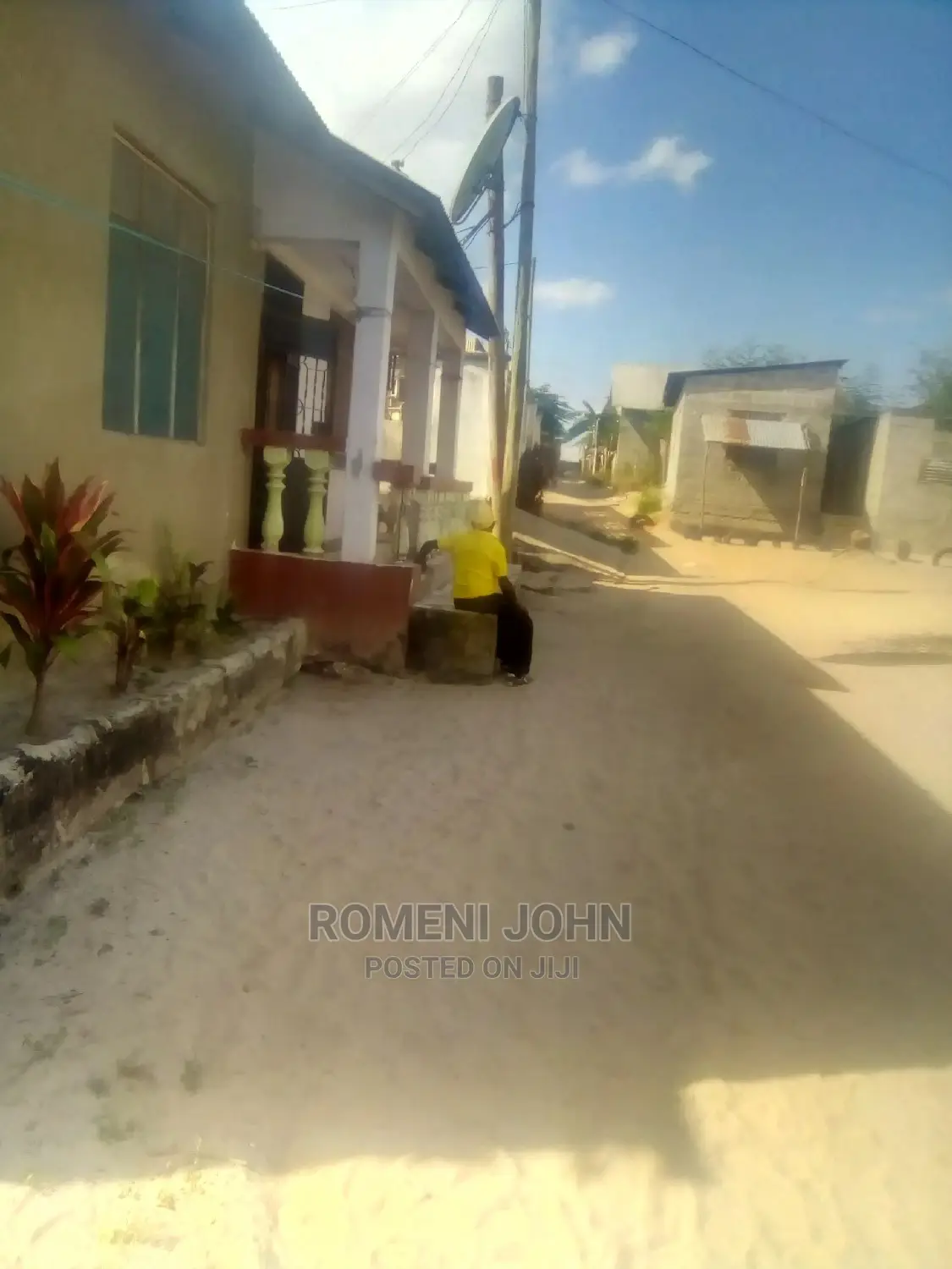 Furnished 5bdrm Townhouse/Terrace in Tanzania Daressalaam for Sale