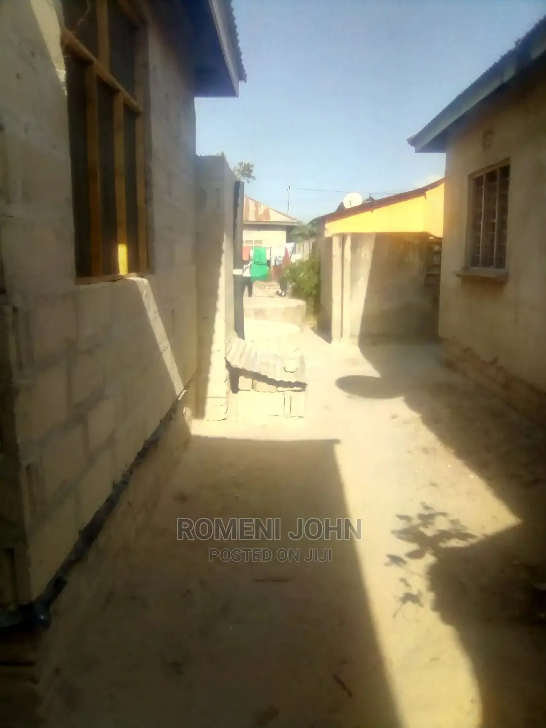 5bdrm Townhouse/Terrace in Tanzania Daressalaam for Sale