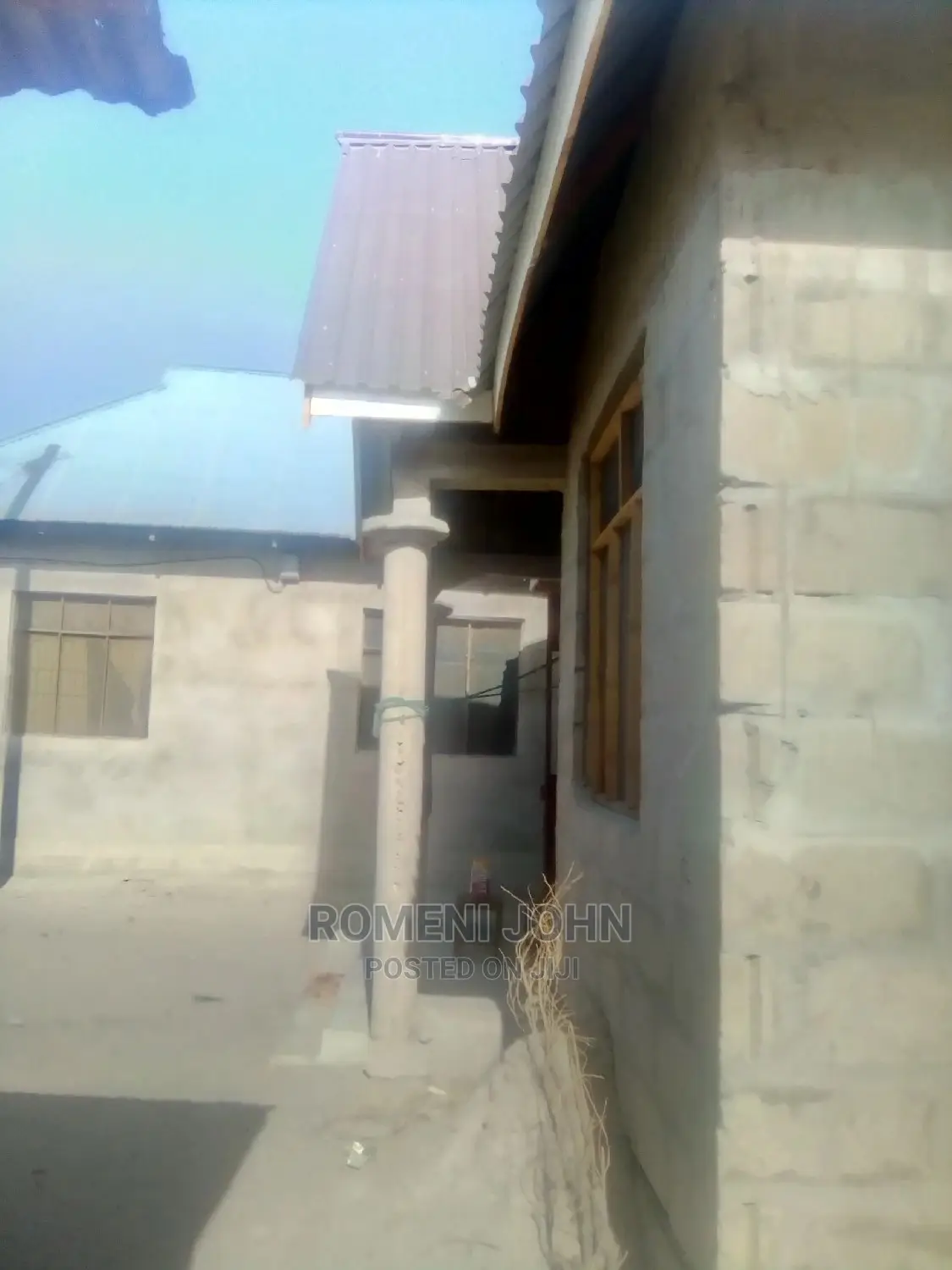 5bdrm Townhouse/Terrace in Tanzania Daressalaam for Sale