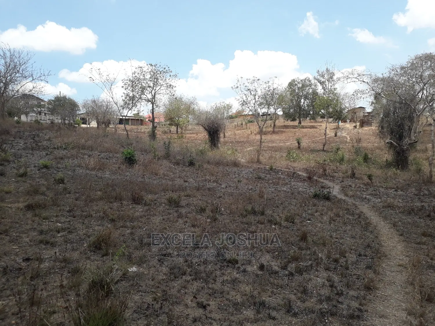 Eneo LA Heka 6 Linauzwa Mbezk Msakuzi. Km 3 Toka Main Road