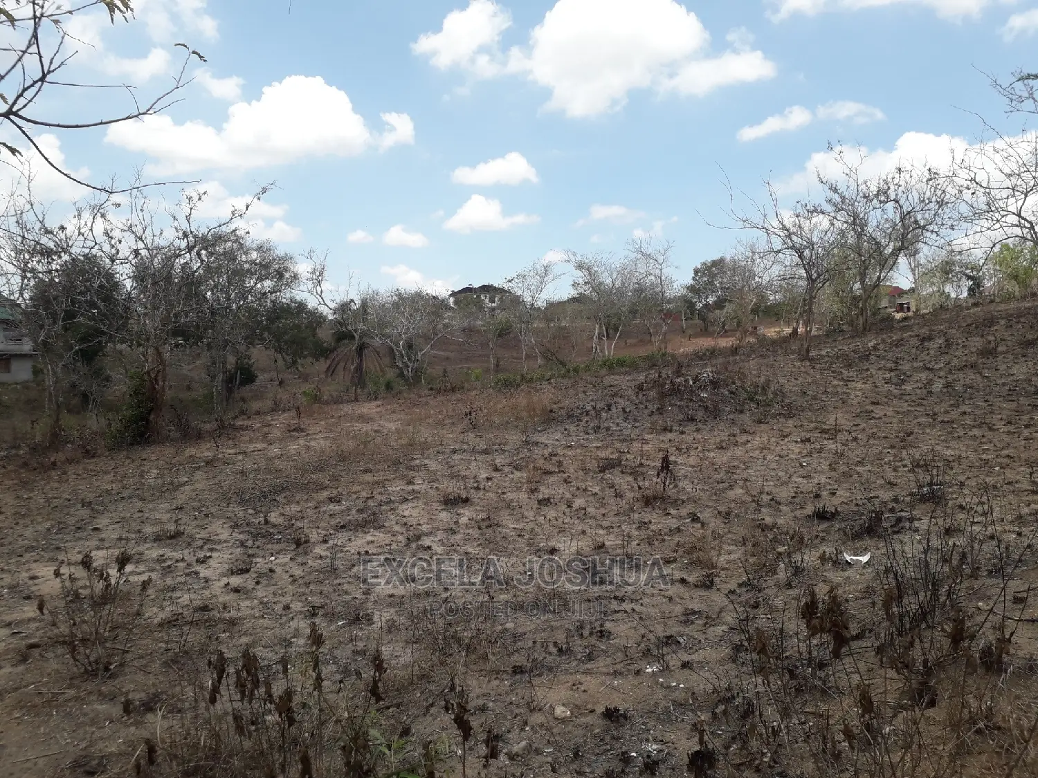 Eneo LA Heka 6 Linauzwa Mbezk Msakuzi. Km 3 Toka Main Road