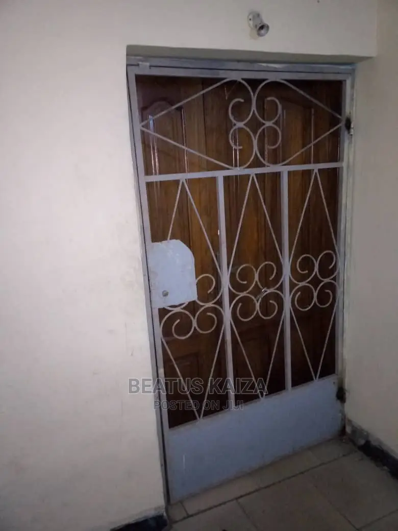 2bdrm Block of Flats in Kariakoo Fire for rent