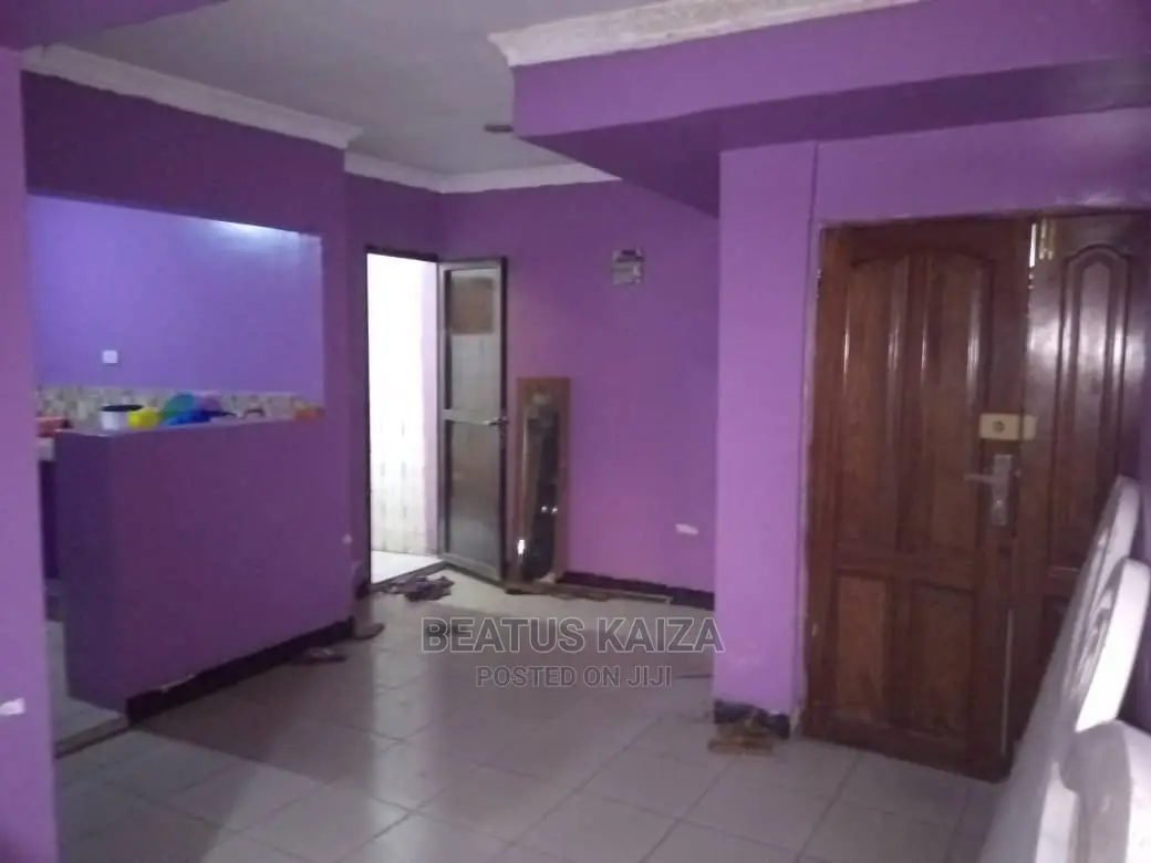 2bdrm Block of Flats in Kariakoo Fire for rent