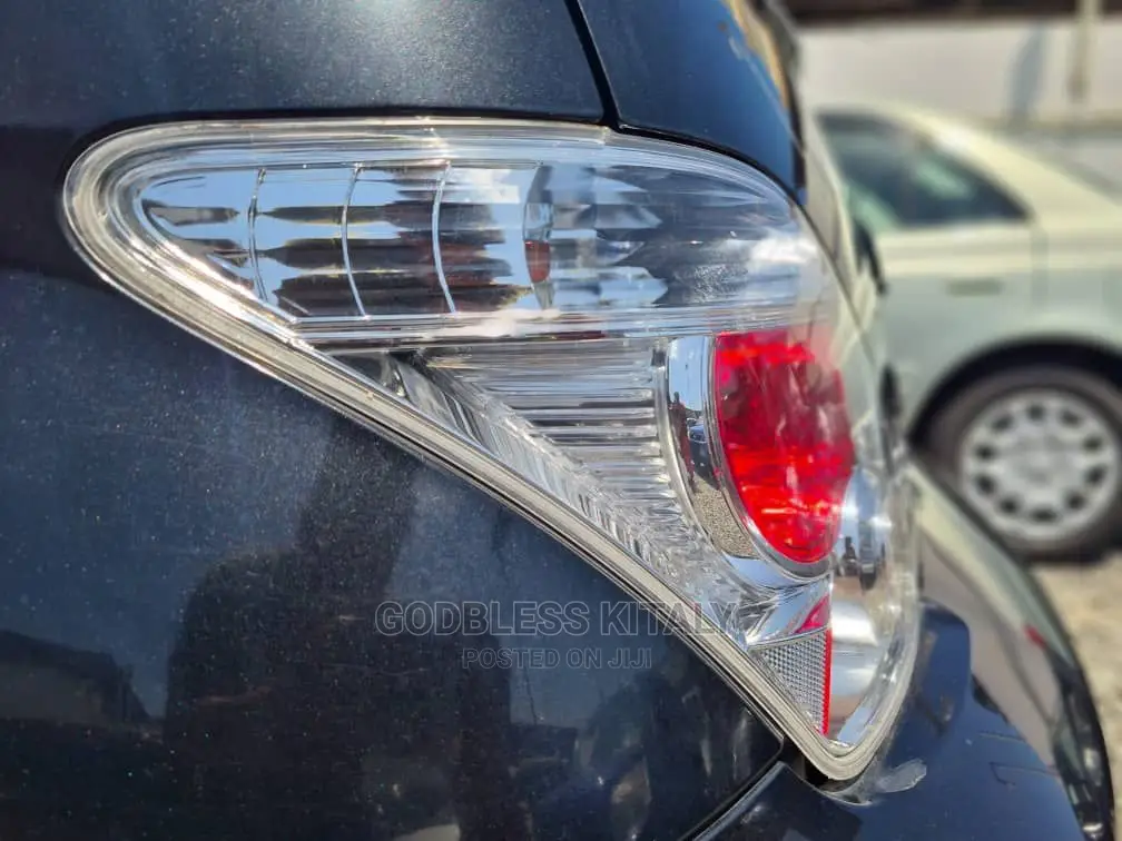 Toyota IST 2007 Black