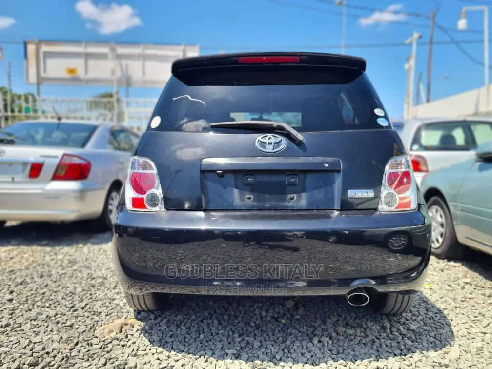 Toyota IST 2007 Black