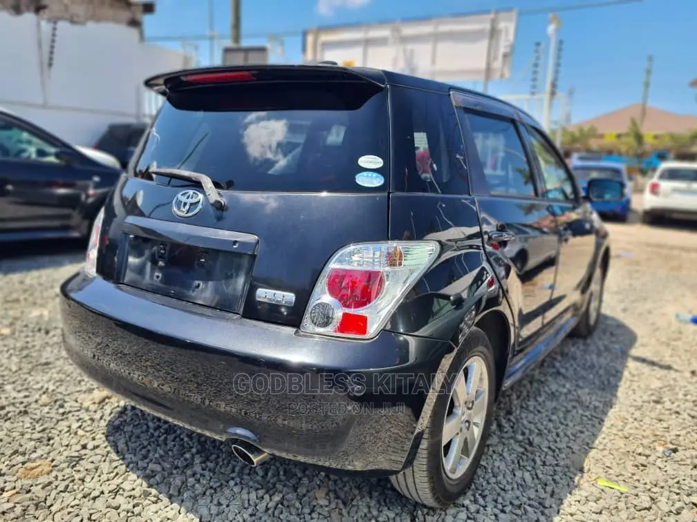 Toyota IST 2007 Black