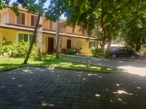 Furnished 4bdrm Villa in Oysterbay Villas, Msasani for rent