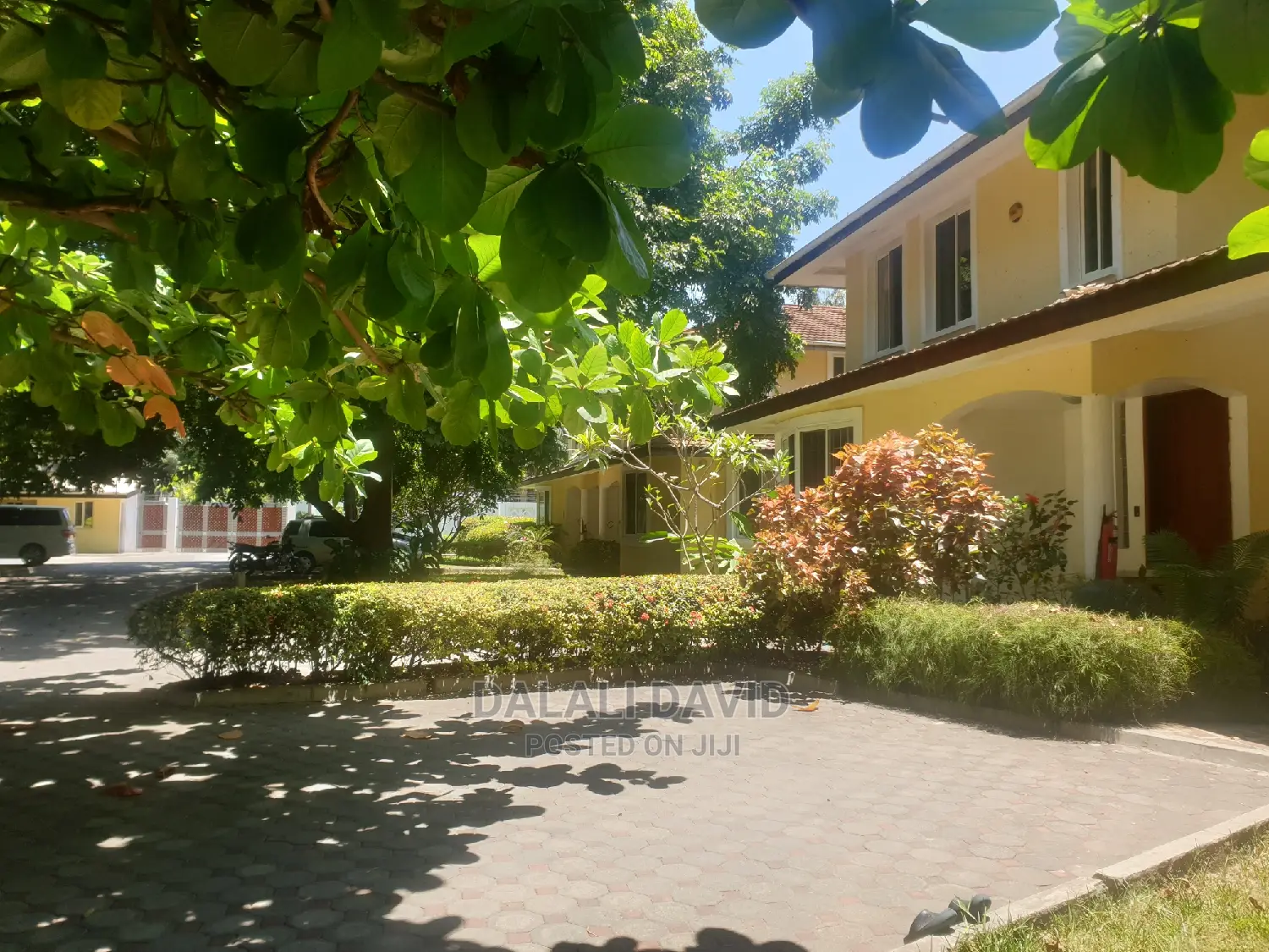 Furnished 4bdrm Villa in Oysterbay Villas, Msasani for rent
