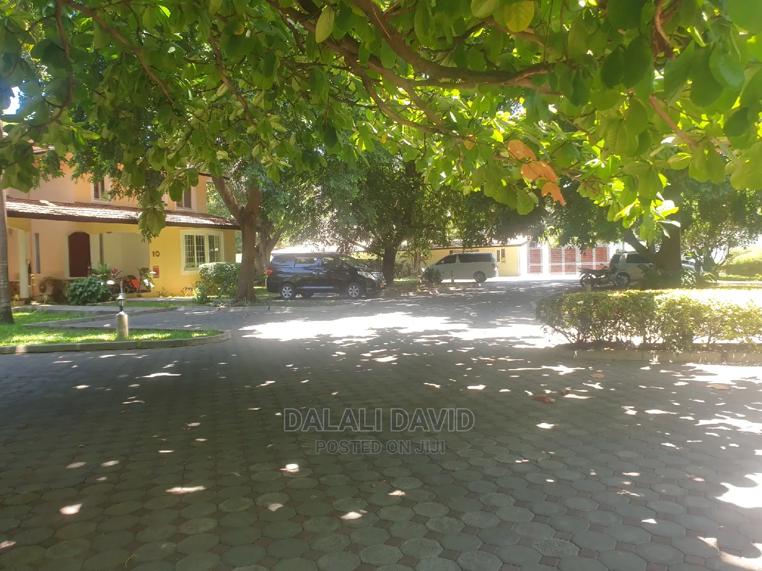 Furnished 4bdrm Villa in Oysterbay Villas, Msasani for rent