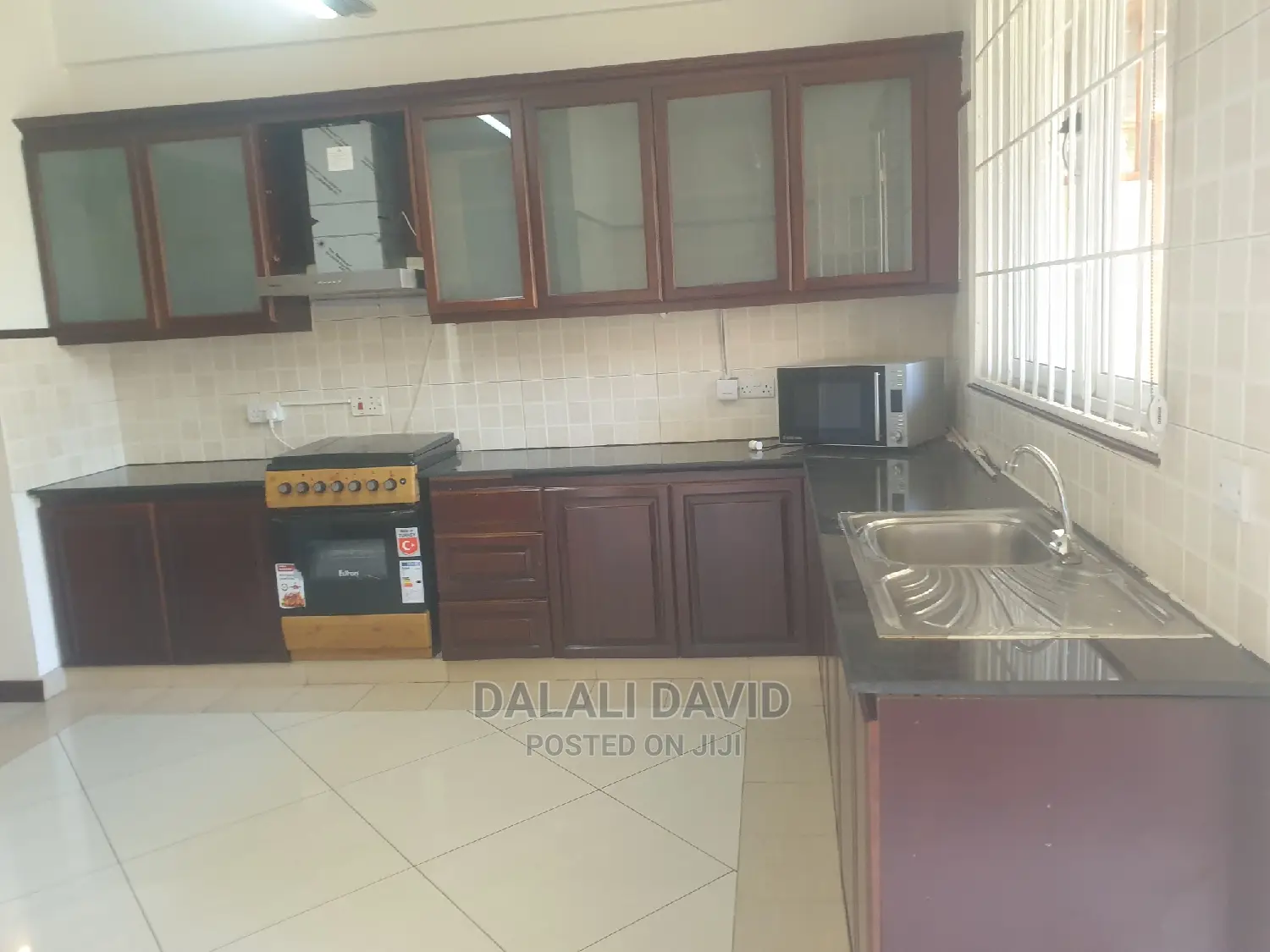 Furnished 4bdrm Villa in Oysterbay Villas, Msasani for rent