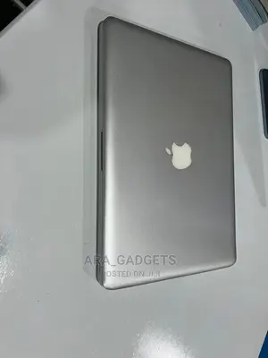 Laptop Apple MacBook Pro 2012 8GB Intel Core I5 HDD 750GB