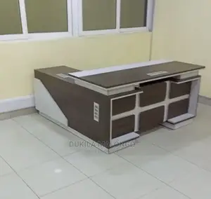 Meza Ya Office