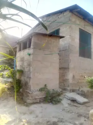 5bdrm Townhouse/Terrace in Tanzania Daressalaam for Sale
