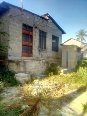 5bdrm Townhouse/Terrace in Tanzania Daressalaam for Sale