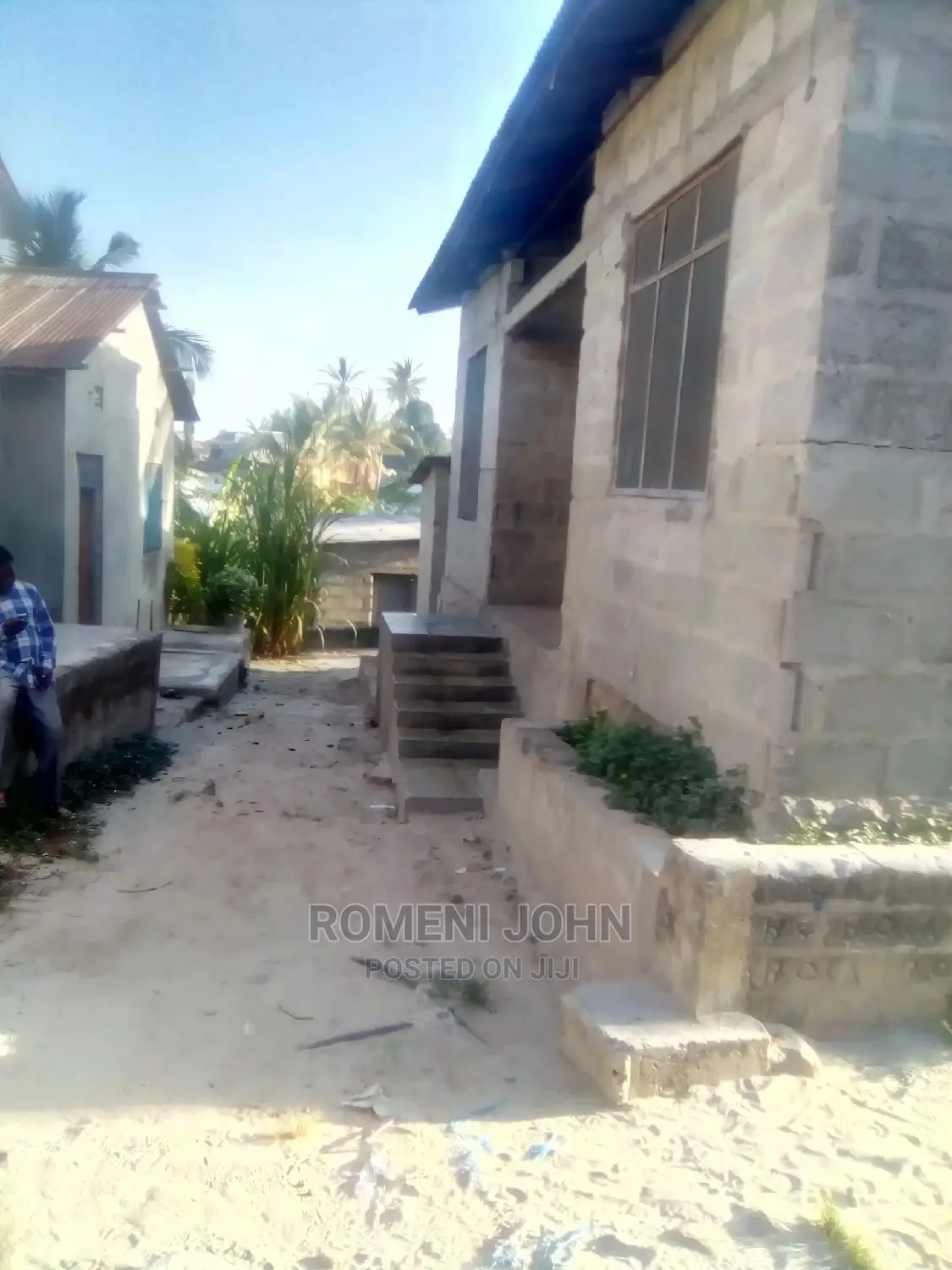 5bdrm Townhouse/Terrace in Tanzania Daressalaam for Sale