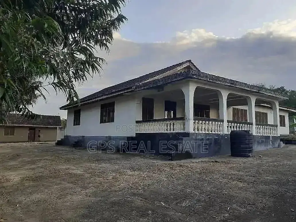 5bdrm House in Kibamba, Ilala for Sale