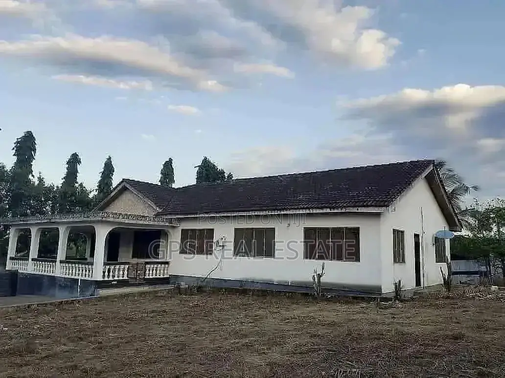 5bdrm House in Kibamba, Ilala for Sale