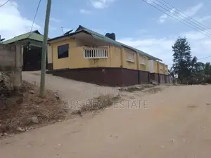 5bdrm Apartment in Mbezi Luguruni, Kinondoni for Sale