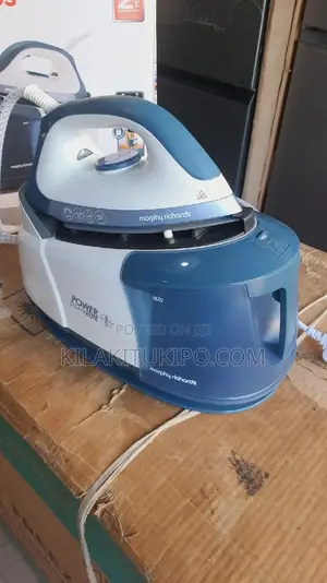 Ultimate Steam Power Morphy Richards 2400W