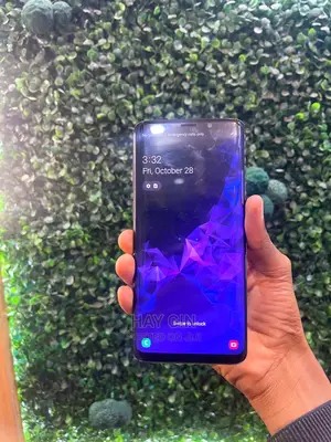 New Samsung Galaxy S9 Plus 64 GB Black
