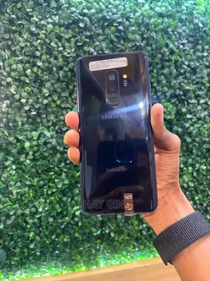 New Samsung Galaxy S9 Plus 64 GB Black
