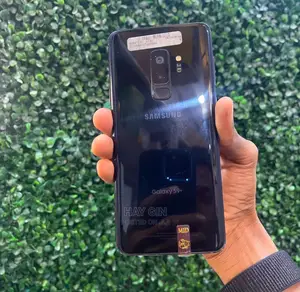 New Samsung Galaxy S9 Plus 64 GB Black