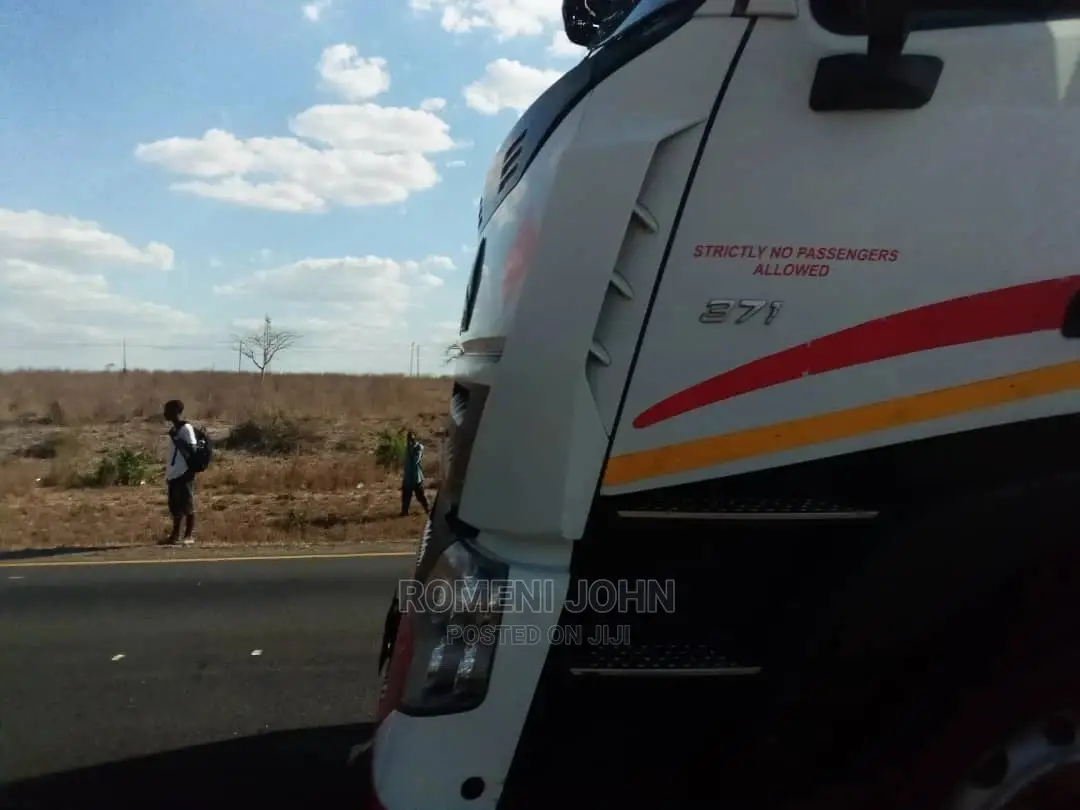 Eneo La Kibiashara Linauzwa Milioni 250 Linatazama Lami.
