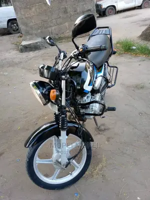 TVS HLX 125 2021 Blue