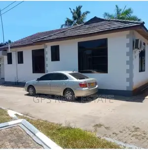 4bdrm House in Bahari Beach, Ilala for Sale
