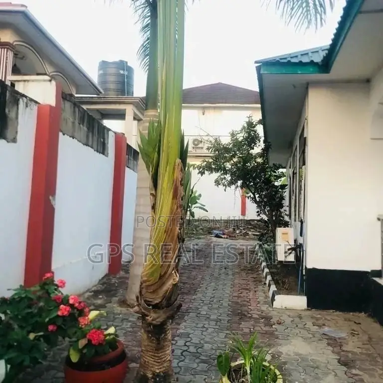 3bdrm House in Goba Lastanza, Kinondoni for sale