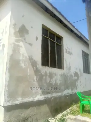 Furnished 8bdrm Townhouse/Terrace in Tanzania Daressalaam for Sale