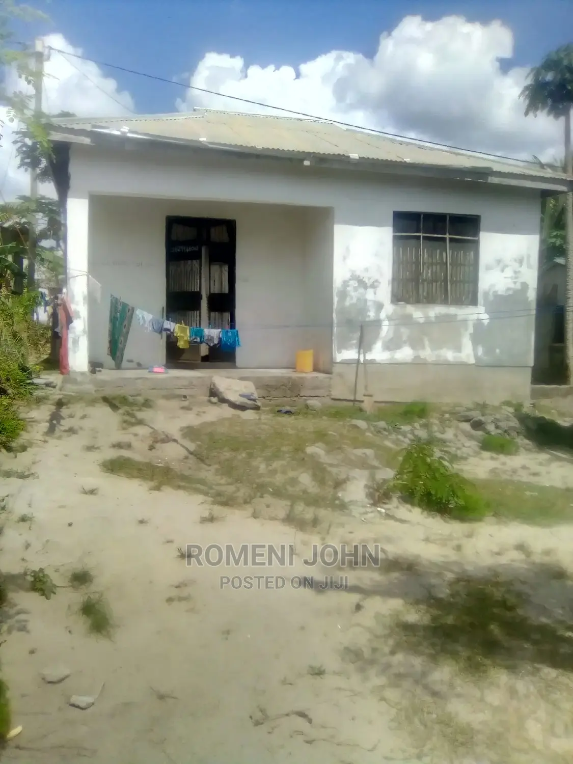 Furnished 8bdrm Townhouse/Terrace in Tanzania Daressalaam for Sale