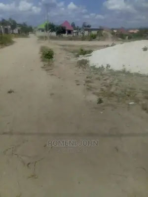 Viwanja Viwili Vinauzwa Milioni 5