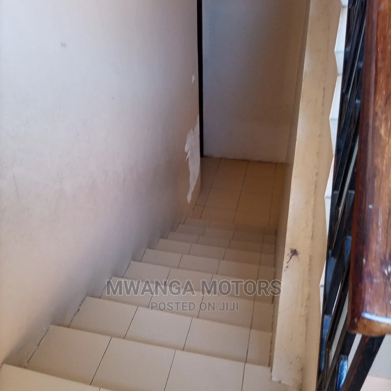 Furnished 5bdrm Duplex in Mwanga Motors, Ilala for Sale