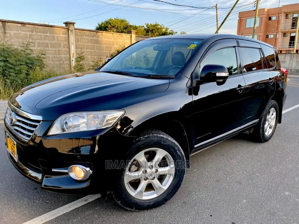 Toyota Vanguard 2010 Black