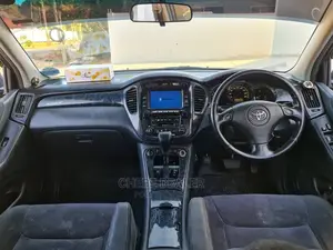 Toyota Kluger 2003 Gray
