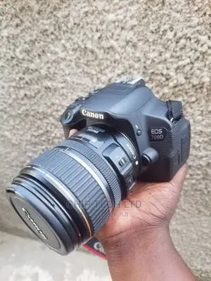 Canon 700d New With Lens