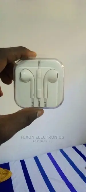 Wired Earphones