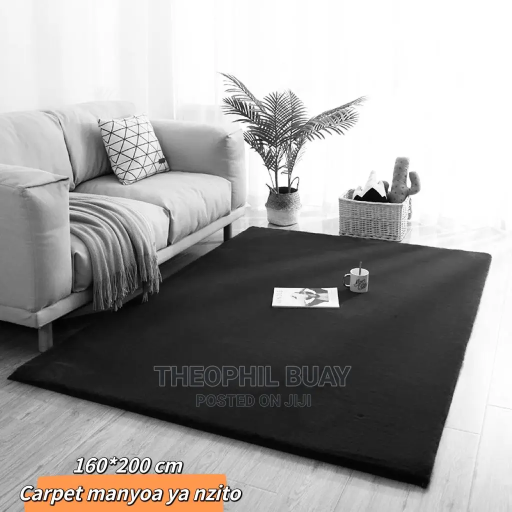 Carpet Nzur Ya Nyoya Na Nzito