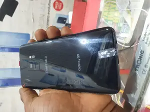 New Samsung Galaxy S9 64 GB Black