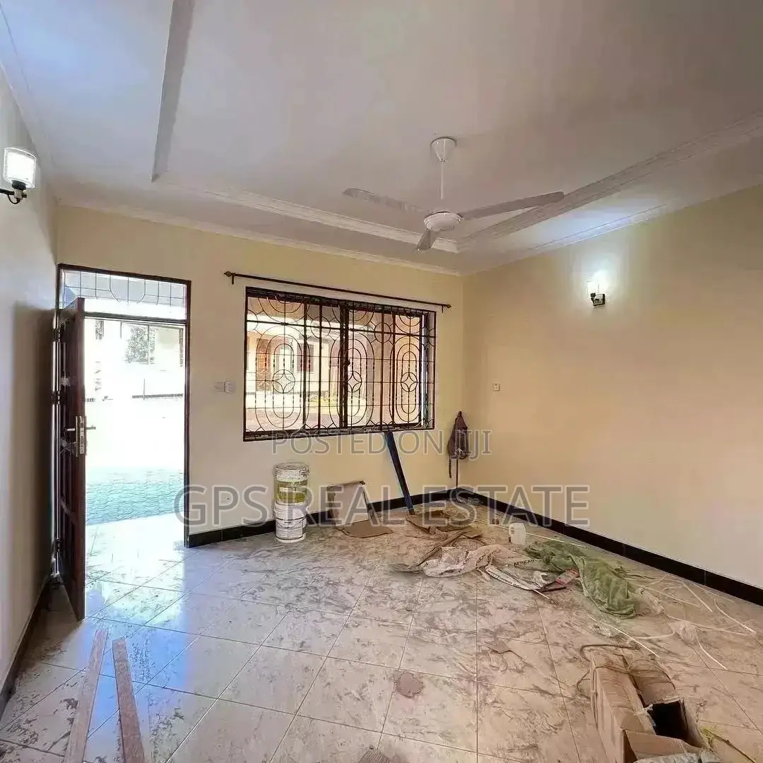 4bdrm House in Bunju B, Kinondoni for Sale