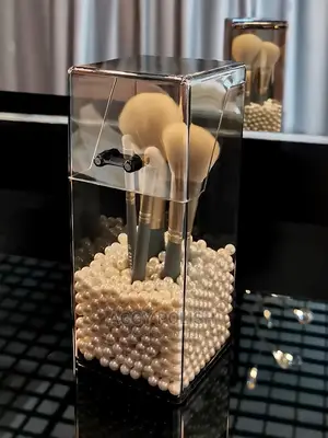 Makeup Brush Storage Box