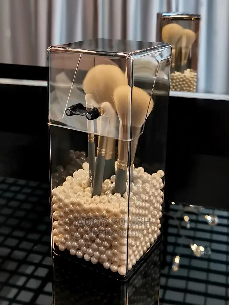 Makeup Brush Storage Box