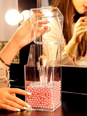 Makeup Brush Storage Box